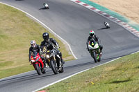 brands-hatch-photographs;brands-no-limits-trackday;cadwell-trackday-photographs;enduro-digital-images;event-digital-images;eventdigitalimages;no-limits-trackdays;peter-wileman-photography;racing-digital-images;trackday-digital-images;trackday-photos